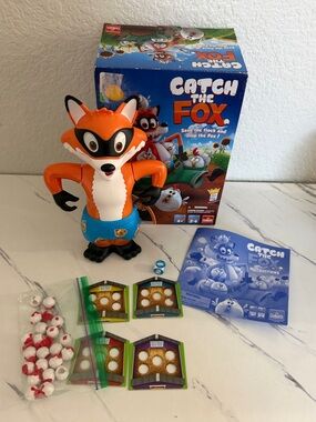 Goliath "Catch the Fox" Family Game ~ 2015 ~ NEAR COMPLETE Missing Pants